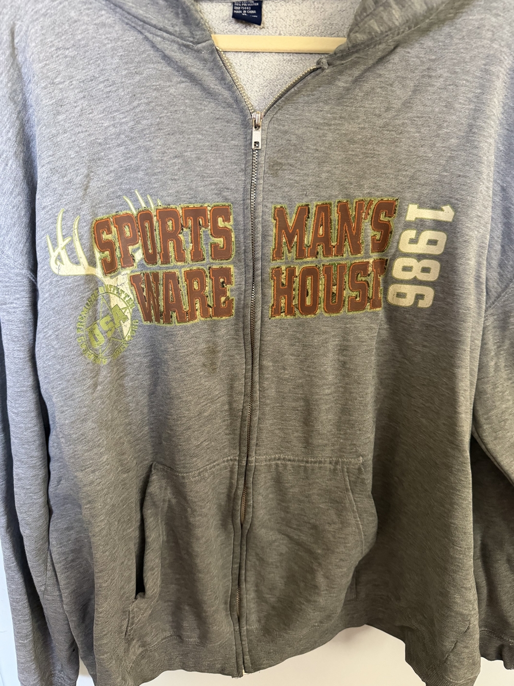 Gray Full-Zip Hooded Sweatshirt with Graphic Print